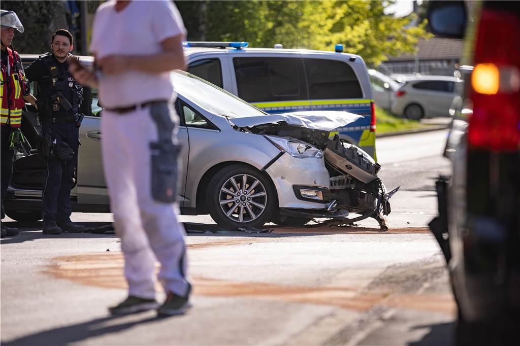An der Stadtgrenze zwischen Dortmund und Unna ist es am Dienstagnachmittag (29.4.) zu einem Unfall gekommen.
