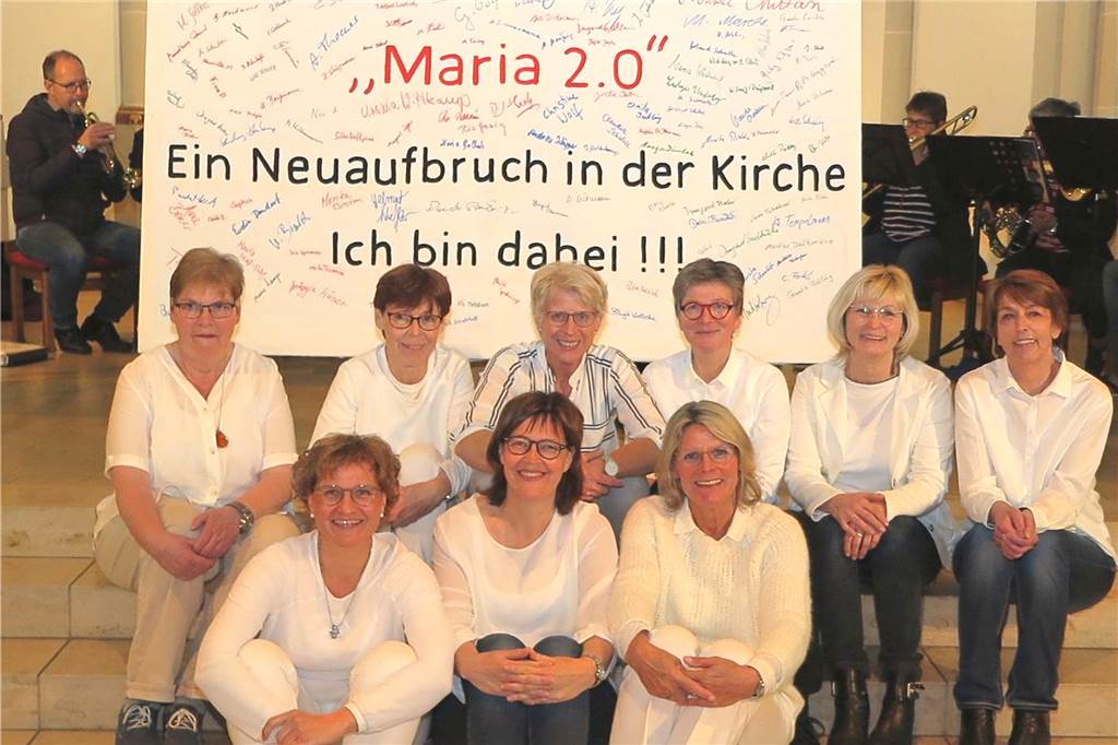 An der Zahl der Unterschriften konnte man sehen, dass viele Kirchenbesucher sich mit dem Protest solidarisch zeigten. Das Team will nun weitere Reaktionen abwarten und noch mehr Unterschriften sammeln.