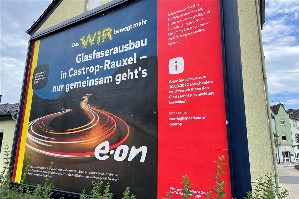 Wieder Eon-Panne? Keine neuen Glasfaser-Konditionen für Detlef Goeretz An einer Hauswand auf Höhe der Bushaltestelle Germaniastraße in Castrop-Rauxel wirbt Eon für den Breitbandausbau.