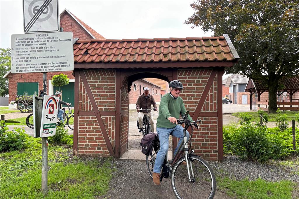 An einer Stelle der Hüttenroute musste auch die Grüne Grenze in Oeding überquert werden. 