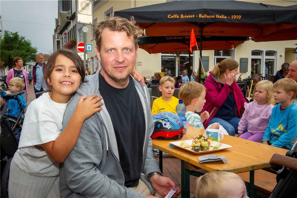 An jedem dritten Donnerstag im Frühling und im Sommer wird in Haltern am See auf dem Marktplatz der Feierabend gefeiert.