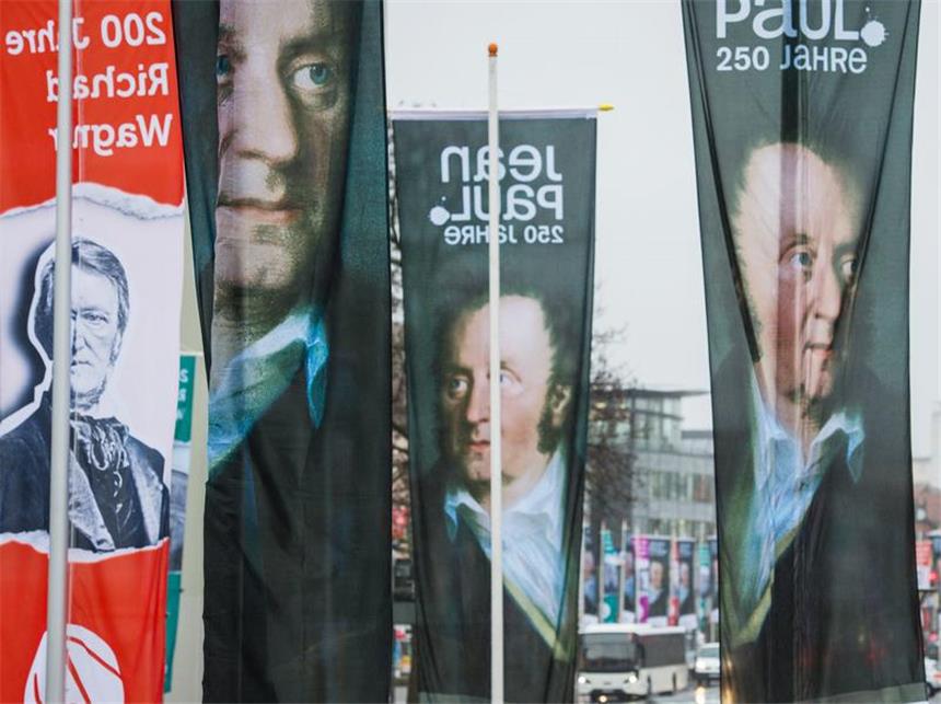 Wagner und Jean Paul: Bayreuth feiert zwei Jubilare An Richard Wagner und Jean Paul kommt man in Bayreuth nicht vorbei. Foto: David Ebener