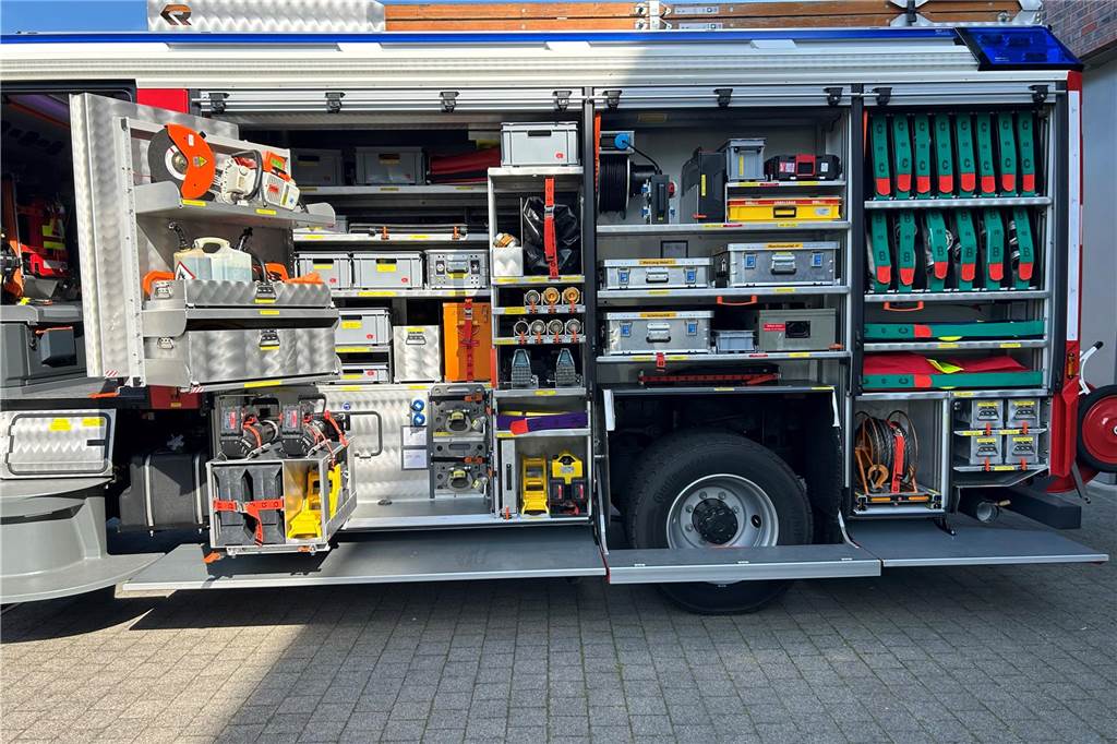 An technischer Ausstattung mangelt es im neuen Fahrzeug des Löschzuges Vreden nicht.