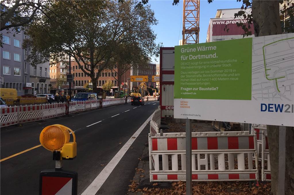 Das hat sich 2019 auf den größten Baustellen in Dortmund getan An vielen Stellen in der Stadt lässt DEW21 neue Fernwärme-Leitungen verlegen.
