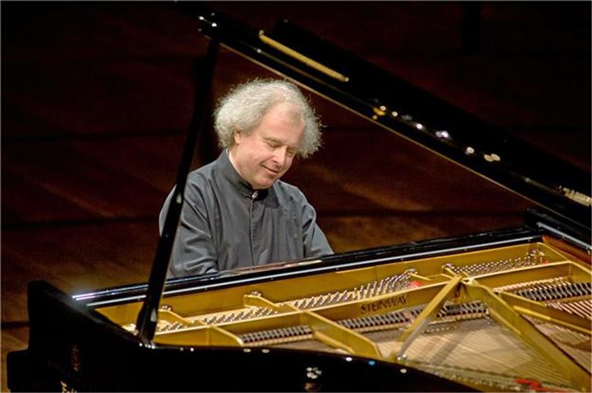 Dialoge mit dem Publikum und in der Musik András Schiff spielt beim Klavier-Festival Ruhr in Dortmund.