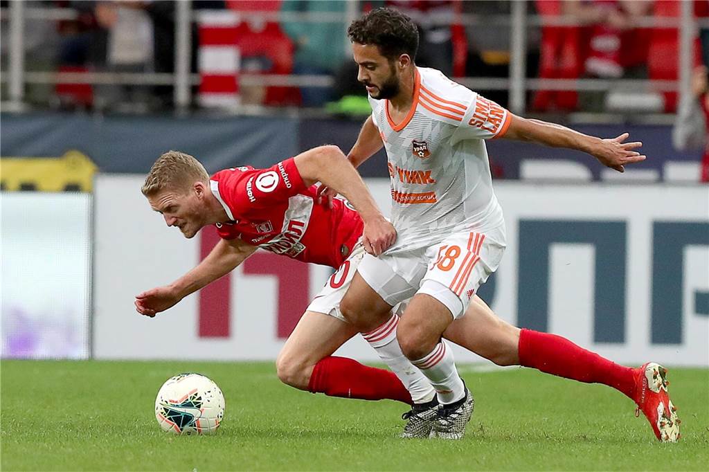 Pulisic gelingt bemerkenswerter Befreiungsschlag - Isak wird zum Matchwinner Andre Schürrle (l.) kam gegen Lokomotive Moskau 55 Minuten lang zum Einsatz.