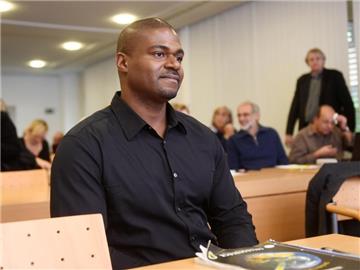 André Shepherd war 2007 als Soldat der US-Armee von seinem US-Stützpunkt in Bayern geflohen, um einem weiteren Einsatz im Irak-Krieg zu entgehen. Foto: Tobias Hase