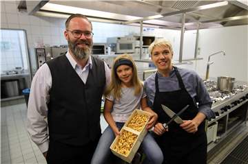 André und Christa Cohaus mit Tochter Louise.
