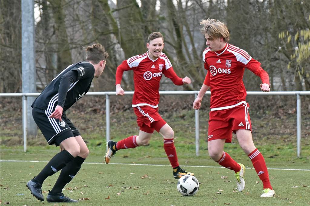Andre van den Berg: „Hätte wieder richtig Bock zu spielen, aber...“ Andre van den Berg (r.), hier bei einem seiner letzten Landesliga-Einsätze für Eintracht Ahaus.