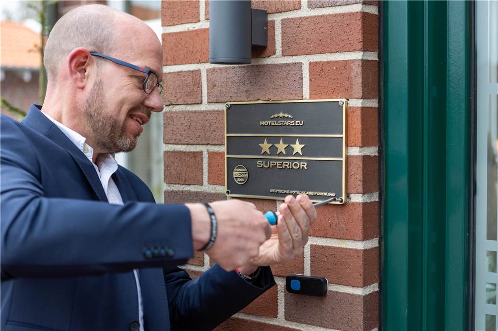 Hotel ist eröffnet: Lieb & Wert zeigt die Liebe zum Detail André Wachtmeister freut sich über den Zusatz: Drei-Sterne-Superior.
