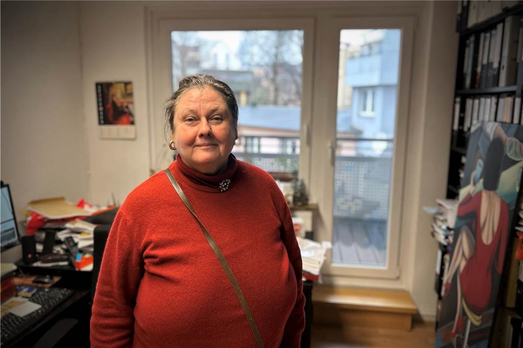Andrea Hitzke in ihrem Büro: Sie arbeitet seit 36 Jahren bei der Mitternachtsmission, mittlerweile leitet sie die Beratungsstelle für Prostituierte.