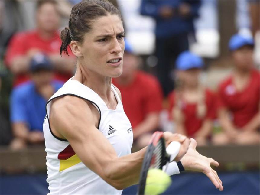 Deutschen Tennis-Damen drohen Abstiegs-Playoffs Andrea Petkovic konnte ihr Fed-Cup-Einzel auf Hawaii nicht gewinnen. Foto: Matthew Thayer