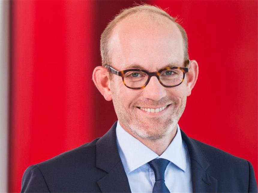 Mehr als nur Technik: IT-Sicherheit als Studienfach Andreas Blum ist Partner bei der Wirtschaftsprüfung DHPG. Er berät Unternehmen unter anderen zu Fragen der IT-Sicherheit. Foto: dhpg/dpa-tmn
