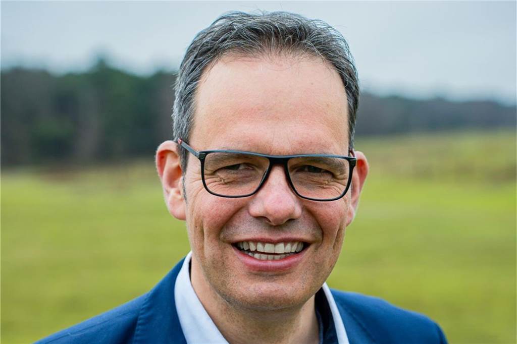 Andreas Grotendorst wird neuer Vorstand im Verein Münsterland Andreas Grotendorst wird Nachfolger von Klaus Ehling als Vorstand des Münsterland e.V.