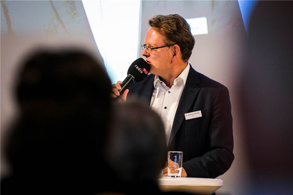 Ringbusse, 15 Millionen für Gastronomie und direkte Hilfe für Obdachlose Andreas Hollstein, CDU