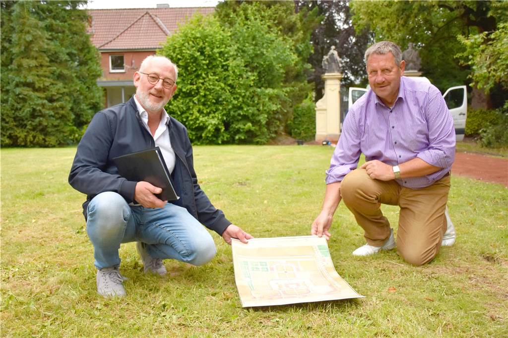 Schlossgarten: Oldenkott’s Natz führt zu versteckten Schätzen Andreas Kosmann (l.) und Ralf Büscher