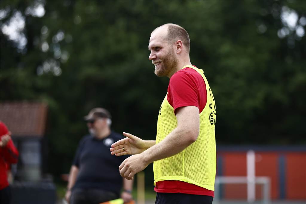 Spannung pur im K.o.-System bei 52. Hüingser Sportwoche Andreas Meng war schon oft Teil der Hüingser Sportwoche.