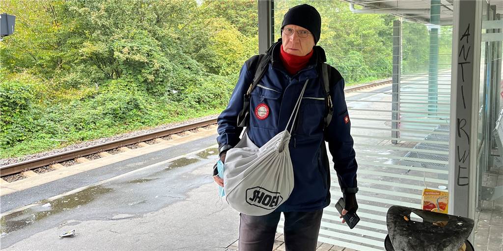 Hauptbahnhof Lünen versifft: „Mit meiner Mutter fahre ich hier nicht mehr“ Andreas Naber bemängelt am Lüner Hauptbahnhof den maroden Zustand.