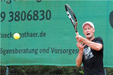 Andreas Thiveßen hat noch keine Klarheit, wann er im Tennis wieder ein Pflichtspiel bestreiten kann.