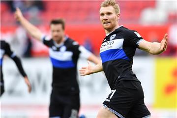 Andreas Voglsammer erzielte in Kaiserslautern das 1:0 für Arminia Bielefeld. Foto: Uwe Anspach