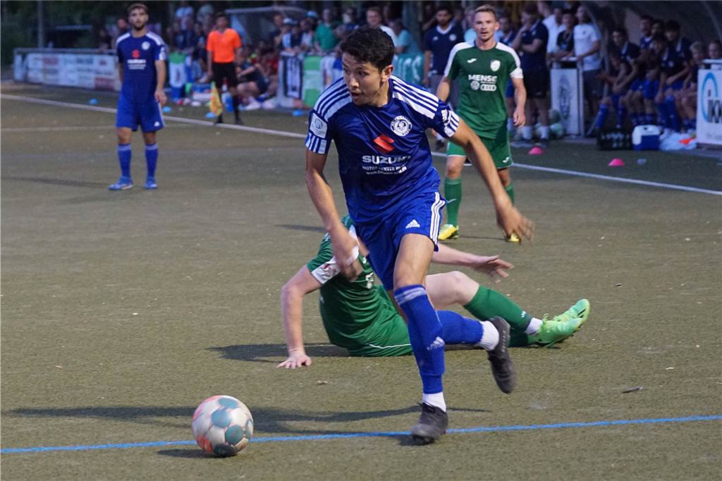 Holzwickeder SC verliert den Top-Torjäger 2022: Andres Gomez Dimas vor Abschied - sofort Andres Gomez Dimas sorgte mit seinen Toren in der Oberliga dafür, dass Holzwickede lange noch auf den Klassenerhalt hoffen durfte.