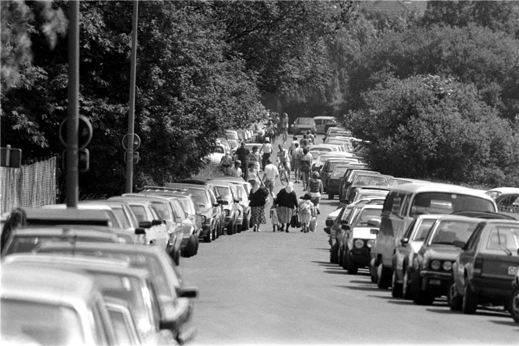 Anfang der 80er Jahre wurde das Freibad am Cappenberger See neu eröffnet. Die Besucher strömten während der Sommermonate in das Bad, um sic zu erfrischen und auf den großen Liegewiesen zu sonnen.