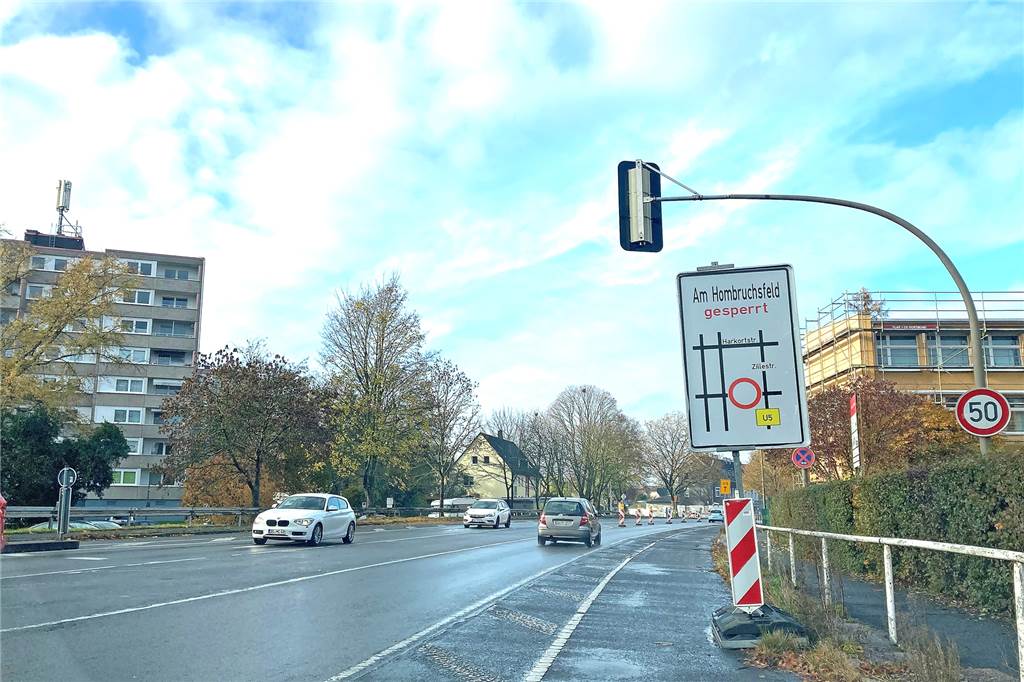 Baustellen-Chaos: Sperrung der Hellerstraße geht in die Verlängerung Am Hombruchsfeld in Hombruch
