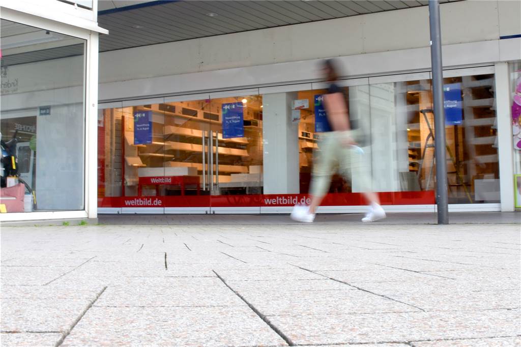 Leerstand schon Geschichte: Nachfolger von Weltbild in Ahaus steht fest Anfang Juli hatten sich die Türen der Weltbild-Filiale zum letzten Mal geschlossen. Genau einen Monat später geht es dort mit Thalia weiter: Mit einem vergleichbaren Sortiment und dem gleichen Personal.