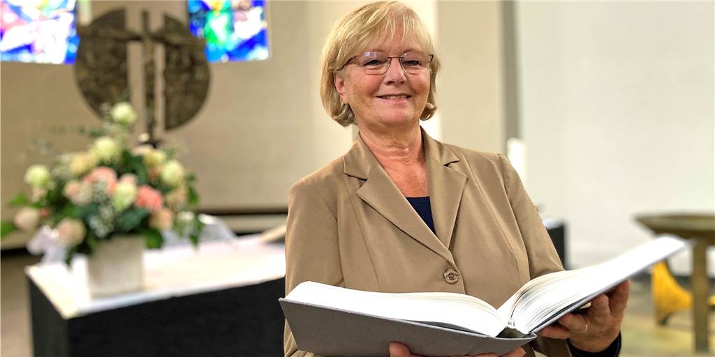 Angela Dicke (65) geht in den Ruhestand – aber: „Pfarrerin bleibt man ja“ Angela Dicke, Pfarrerin Luther Gemeinde Barop
