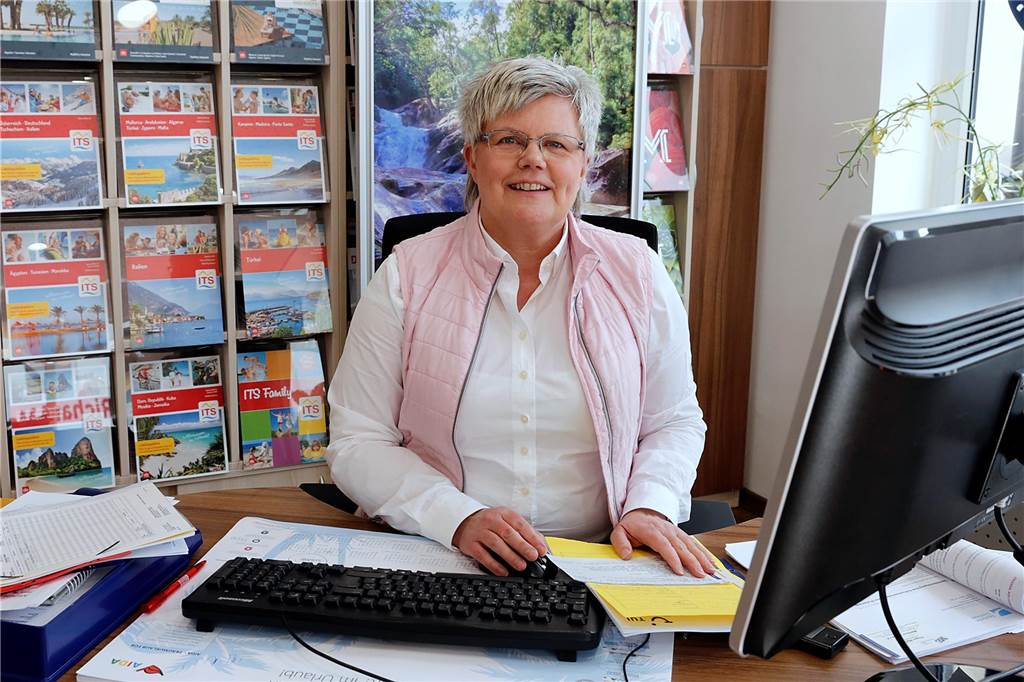Erdbeben rund um Santorini: Reisebüro Haltern zur aktuellen Situation Angelika Schmäing vom Reisebüro Haltern: "Santorin ist zurzeit kein Reiseziel das direkt angeflogen wird."