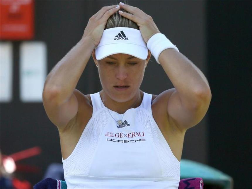Wieder kein Mutmacher für Kerber - Frühes Aus in Toronto Angelique Kerber unterlag Sloane Stephens klar mit 2:6, 2:6. Foto: Tim Ireland