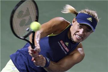 Angelique Kerber unterliegt in Dubai im Halbfinale Jelina Switolina. Foto: Kamran Jebreili/AP