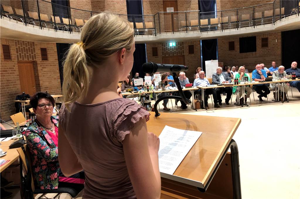 Nach Diskussion über Klimanotstand: Insa Behrens enttäuscht über Entscheidung der Politiker Angesichts des weltweiten Klimas sagte Insa Behrens während der Ratssitzung: "Ich habe Angst."