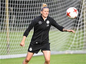 Anja Mittag beendet nach 158 Spielen ihre erfolgreiche Nationalmannschafts-Karriere. Foto: Carmen Jaspersen
