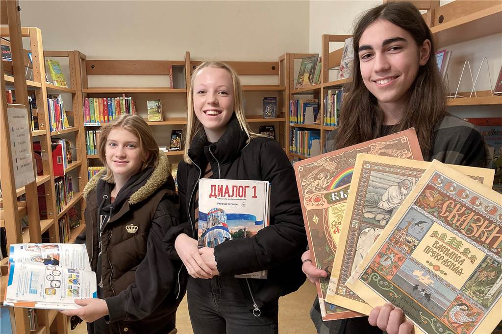 Russisch lernen trotz Krieg? Das sagt eine Lehrerin in Hombruch dazu Anna, Alma und Neo in der Rudolf-Steiner-Schule in Brünninghausen