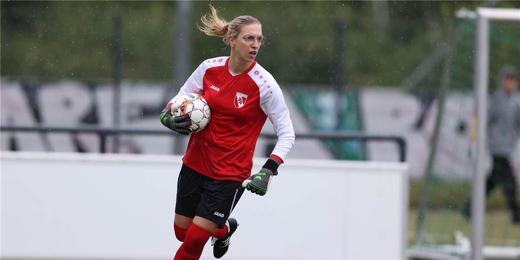 Neuzugang startet beim PSV Bork gleich durch – Wechsel kommt kurios zustande Anna-Lena Bensch wechselte vor der Saison von der SG Castrop zum PSV Bork. Von ihrem neuen Verein ist die 23-Jährige begeistert.