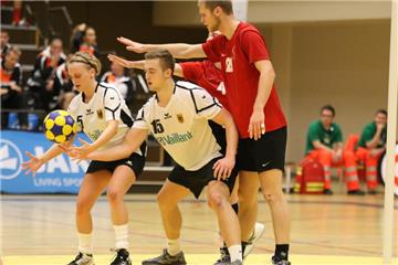 Anna Schulte (links) vom Schweriner KC steht im Aufgebot der deutschen Nationalmannschaft für das EM-Qualifikationsturnier im slowakischen Nitra. Ebenso Timon Orth (2.v.l.) von der SG Pegasus Rommerscheid. 