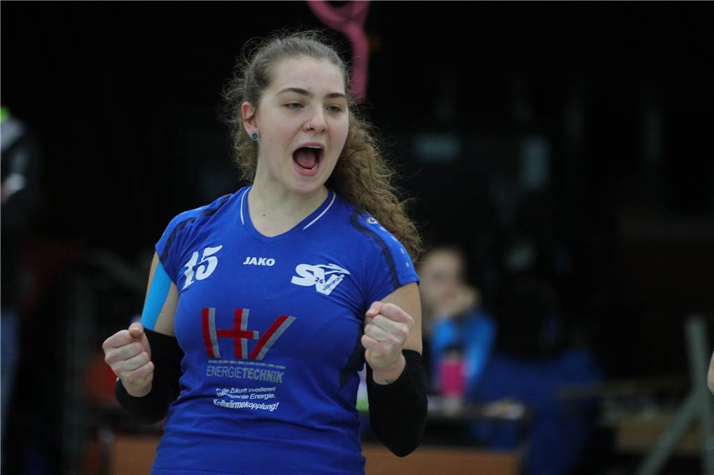 SV Südkirchen hält sich neben dem Platz fit, aber nicht der Trainer schreibt die Trainingspläne Annika Fromme schreibt die Trainingspläne bei den Bezirksliga-Volleyballerinnen des SV Südkirchen.