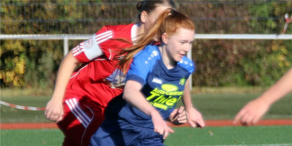 Nächste Klatsche für die Frauen des SV Herbern, aber: „Wir sind auf einem guten Weg“ Annika Vogel setzte mit dem Treffer zum 2:7 den Schlusspunkt der torreichen Begegnung.