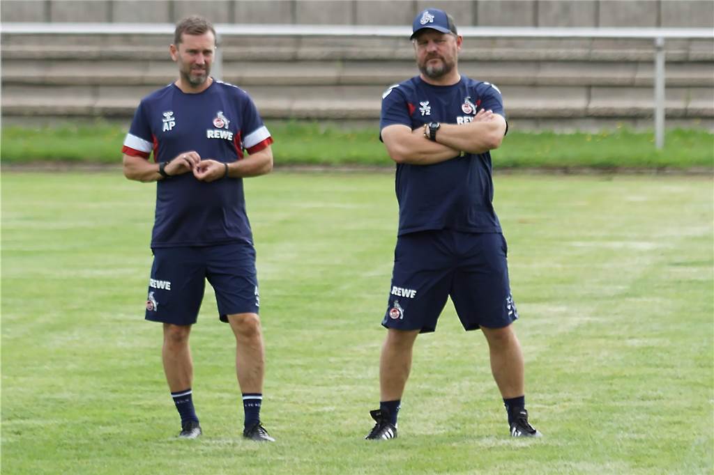 Anschwitzen des 1. FC Köln;