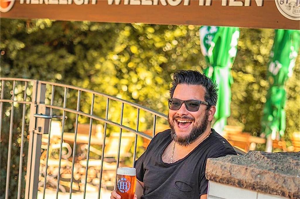 Dortmunder Biergärten zum Vatertag: „Das wird gut, aber mit Abstrichen“ Antonio Link von "Hopfen und Salz" wünscht sich einen ruhigen Vatertag in seinem Biergarten und Restaurant.