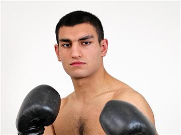 Arayk Marutyan verlor seinen Kampf gegen Vincenzo Mangiacapre einstimmig nach Punkten. Foto: Jan Woitas