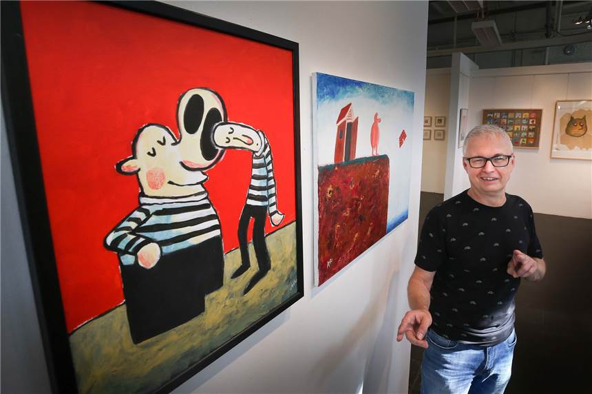 Cartoonist Ari Plikat zieht mit „Kunst macht Rücken“ ins Depot Ari Plikat stellt seine Bilder im Depot vor. Zu den Öffnungszeiten der Ausstellung wird der Künstler in der Galerie anwesend sein.