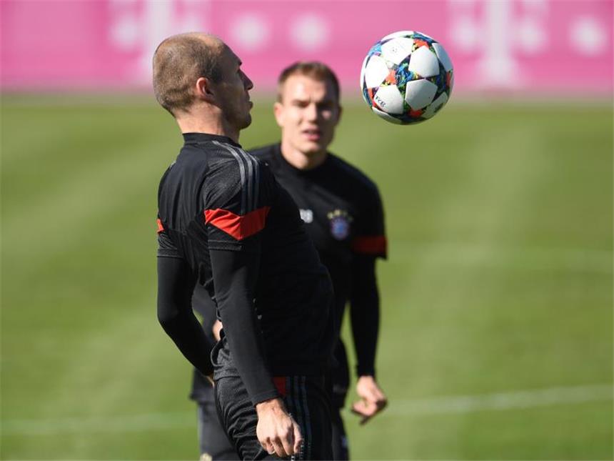 Bayern gegen Donezk zum Siegen verdammt Arjen Robben ist derzeit in überragender Form. Foto: Andreas Gebert