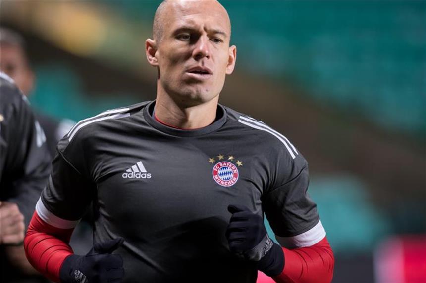 FC Bayern ohne Robben gegen Paris Arjen Robben steht dem FC Bayern gegen Paris Saint-Germain nicht zur Verfügung. Foto: Sven Hoppe