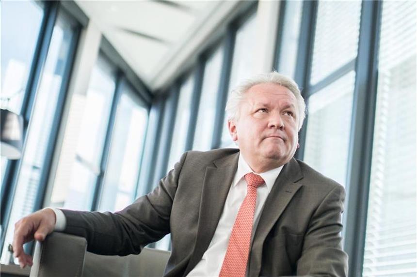 Rheinmetall: Rüstungsgeschäfte mit der Türkei auf Eis Armin Papperger der Rheinmetall AG bei einem Interview. Foto: Marcel Kusch/Archiv