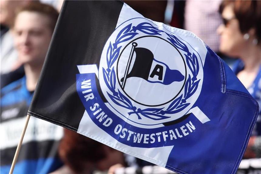 Arminia Bielefeld stellt Sanierungskonzept vor Arminia Bielefeld will in fünf Jahren schuldenfrei sein. Foto: Friso Gentsch