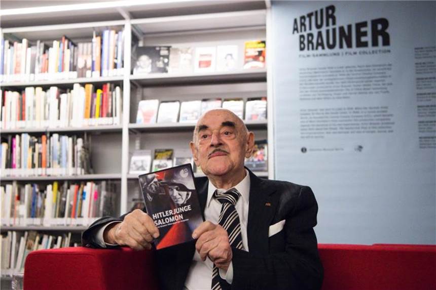 Artur Brauners Geburtstags-Gala findet mit viel Filmprominenz statt. Foto: Bernd von Jutrczenka
