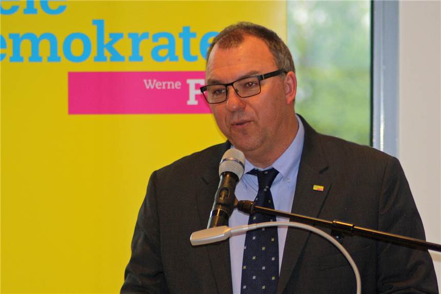 FDP will Förderprogramm für Familien in Werne nicht fortführen Artur Reichert (FDP) erklärte im Ausschuss, das Förderprogramm sei nicht mehr erforderlich.