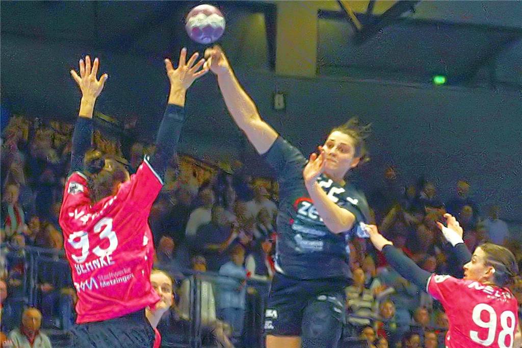 BVB-Handballerinnen können erstes Saisonziel erreichen: Lange Durststrecke könnte enden Arwen Gorb ist ein starker Neuzugang bei Zwickau.